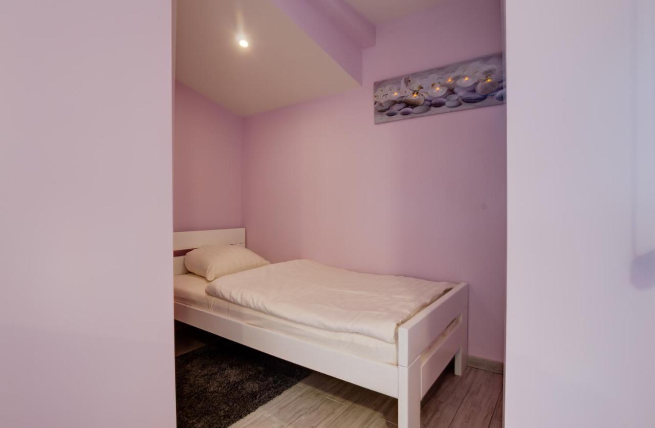 Apartments Singidunum 4 Lux Belgrado Buitenkant foto