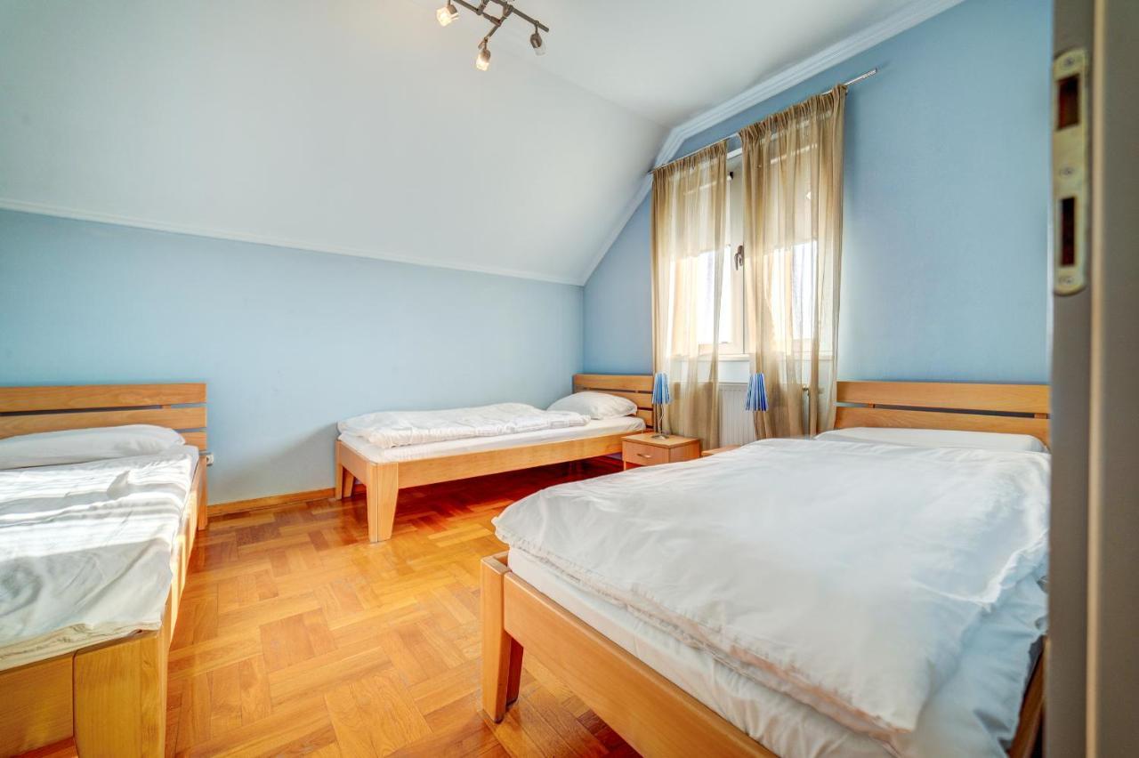 Apartments Singidunum 4 Lux Belgrado Buitenkant foto